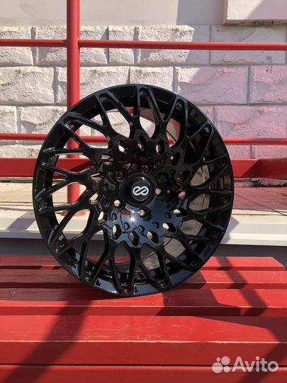 Литые Диски R17 7.5J 5*114.3 ET38 D73.1 Ротиформ