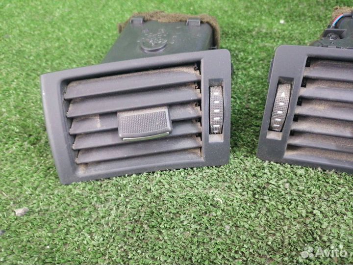 Дефлектор Audi S4 B7 BBK 2006