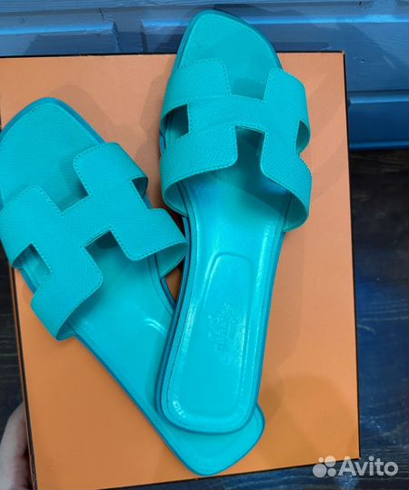 Шлепанцы hermes