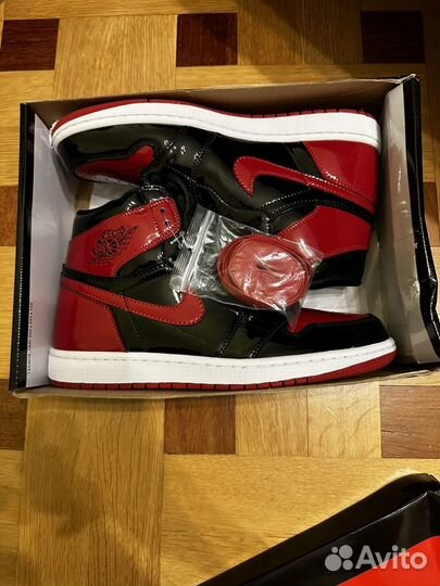 Nike Air Jordan 1 High Patent Bred