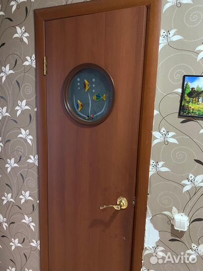 Двери межкомнатные б/у