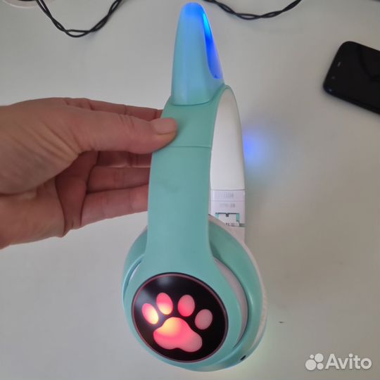 Беспроводные детские наушники светящиеся с ушками