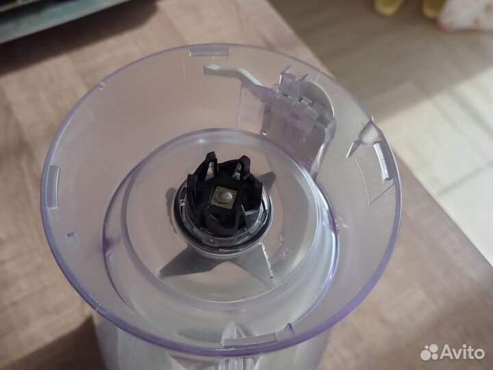 Блендер Philips Essence