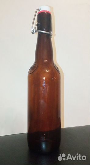 Бутылки с бугельной пробкой