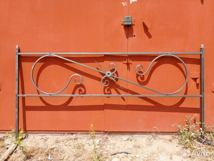 Ограда ритуальная на кладбище