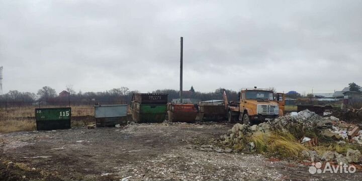 Вывоз мусора контейнером 8м3