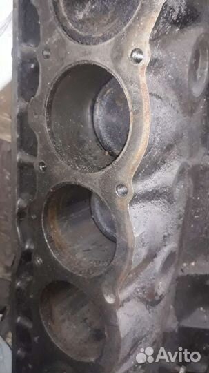 Двигатель на jeep 4,0