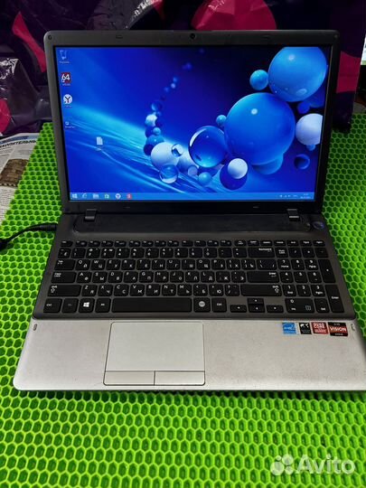 Мощный Samsung NP355V5C / AMD A10/hd7670m/8ram