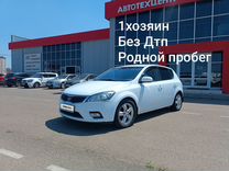 Kia Ceed 1.6 AT, 2012, 246 500 км, с пробегом, цена 920 000 руб.