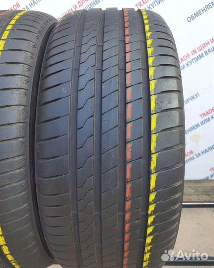 Firestone Roadhawk 245/45 R18 100Y