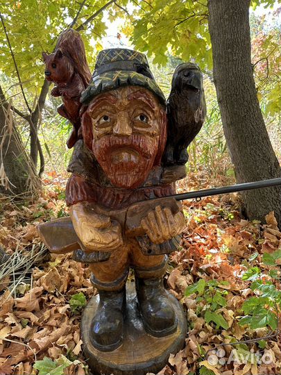 Скульптура из дерева. Охотник Себастьян