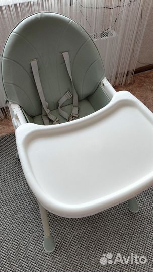 Стульчик для кормления Luxmom Q2