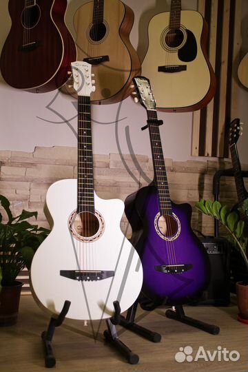 Акустическая гитара