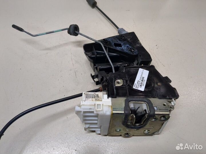 Замок двери Mercedes ML W164, 2008