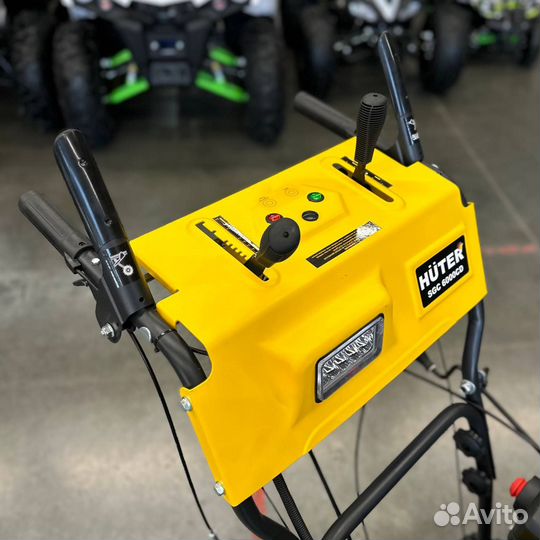 Снегоуборщик Huter SGC 6000CD (на гусеницах)