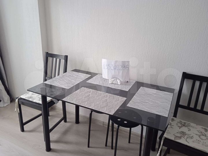 1-к. квартира, 38 м², 1/12 эт.