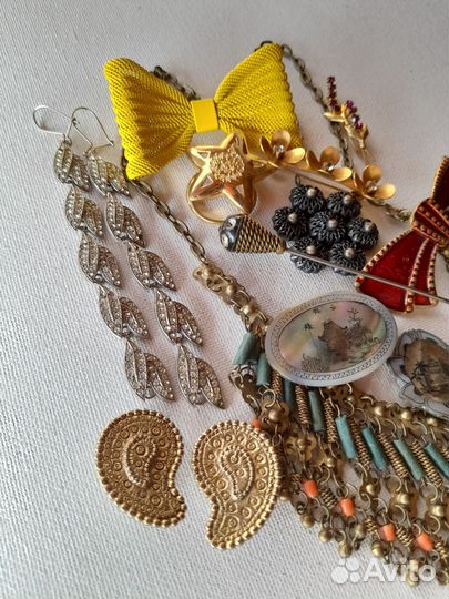 Бижутерия старая винтажная