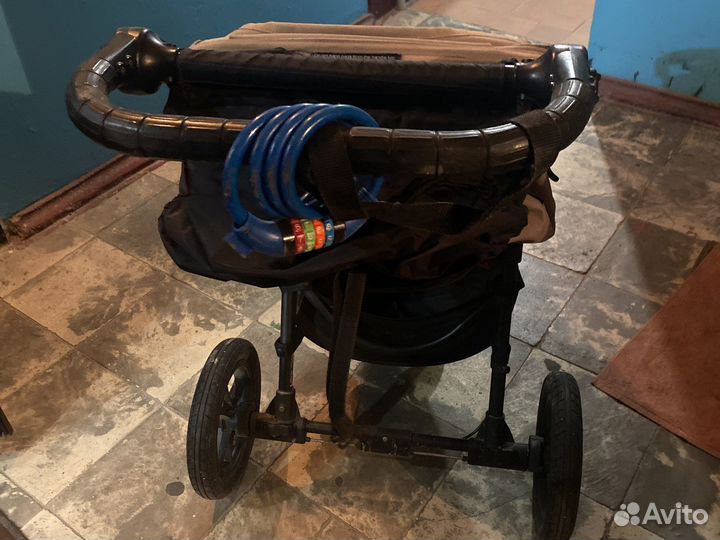 Прогулочная коляска Baby Jogger City Elite