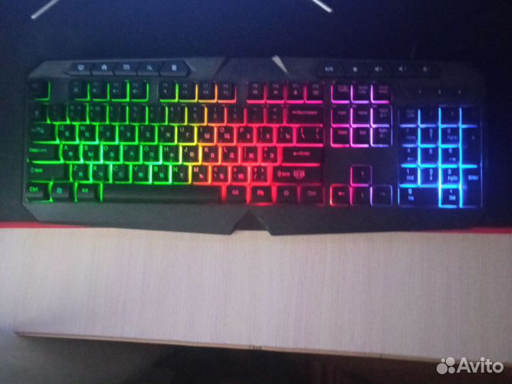 Игровая клавиатура(мембранная)