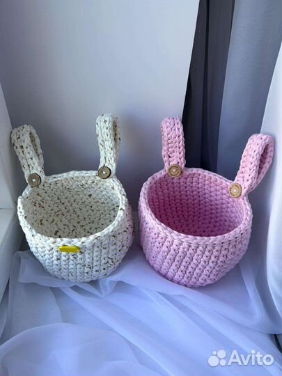 Вязаные корзинки ручной работы