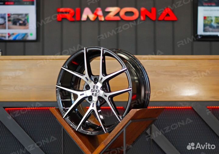 Литые диски R18 на Kia Optima