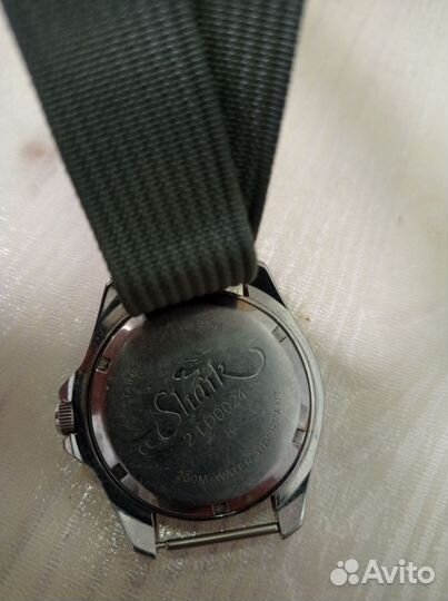 Shark(акула) винтажные, читаем описание