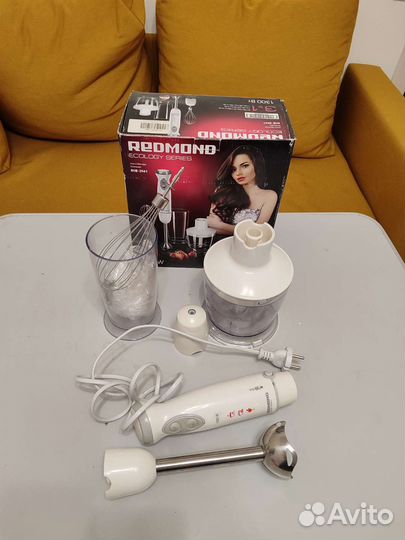 Блендер погружной Redmond RHB-2941