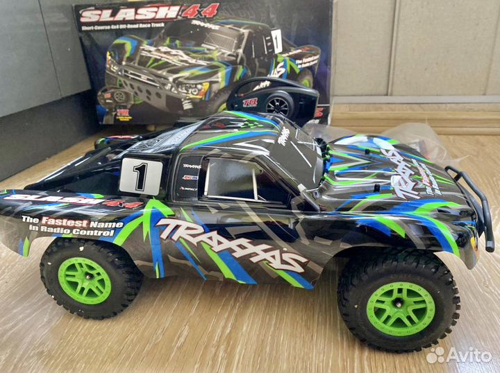 Новый Traxxas slash 4x4 коллекторный