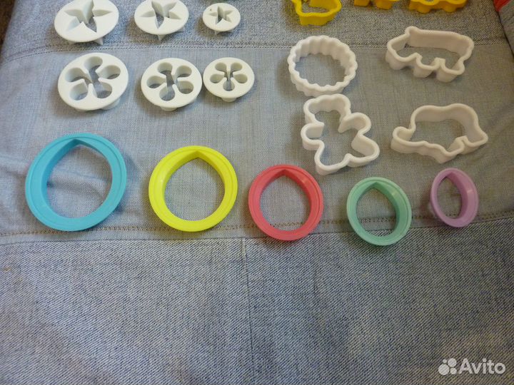 Формочки для выпечки и мастики