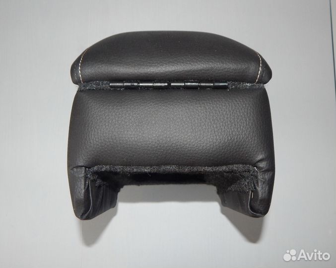 Подлокотник Chevrolet Lacetti 2003-2012