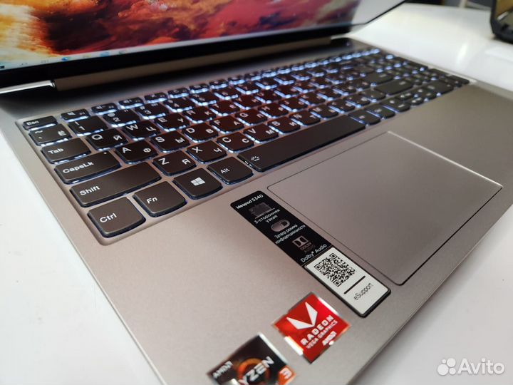 Ноутбук Lenovo 15.6