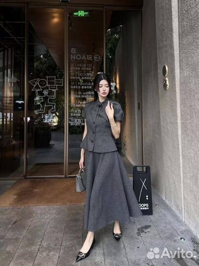 Костюм женский с юбкой Dior