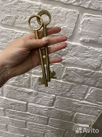 Ключ декоративный большой латунь