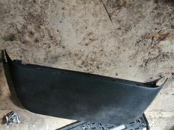 Стоп сигнал Iran Khodro Samand 2003