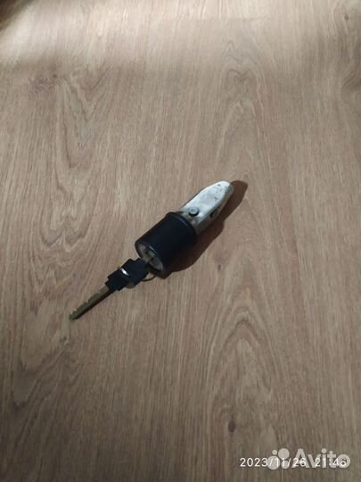 Замок блокиратор