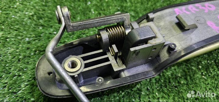 Ручка двери внешняя toyota estima ACR30 2azfe 2002 Задн. Прав