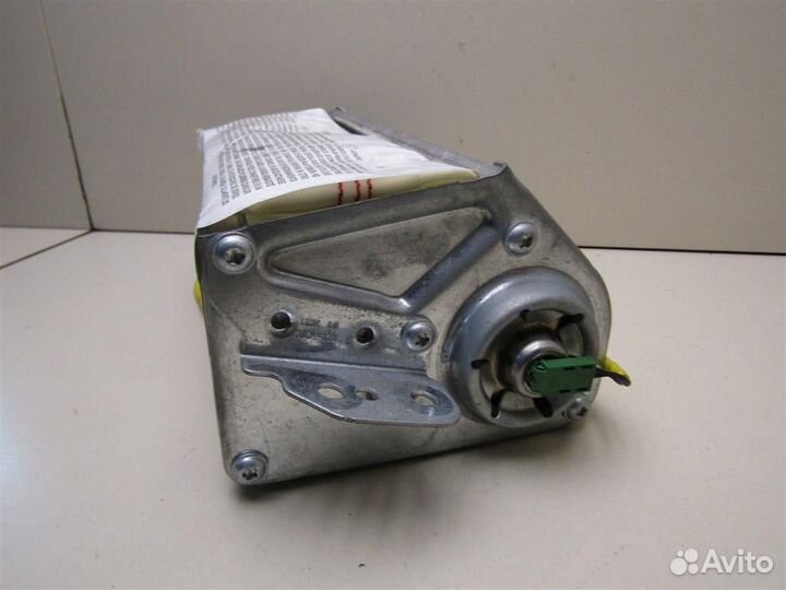 Подушка безопасности пассажирская (в торпедо) BMW