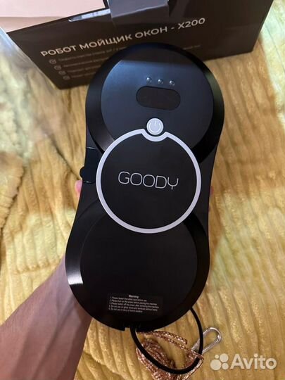 Робот мойщик окон goody