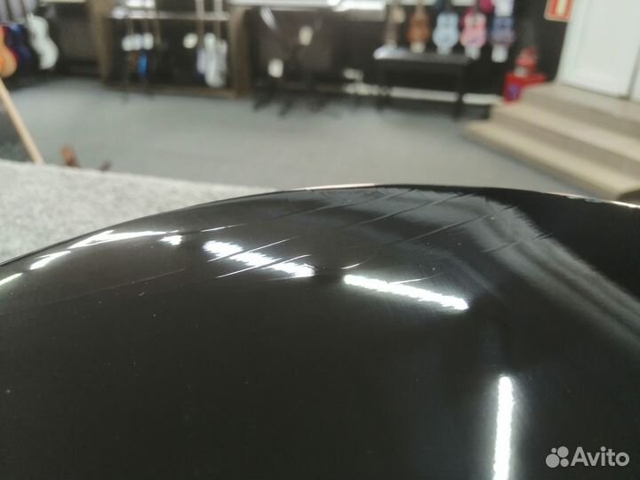 Акустическая гитара с деффектами