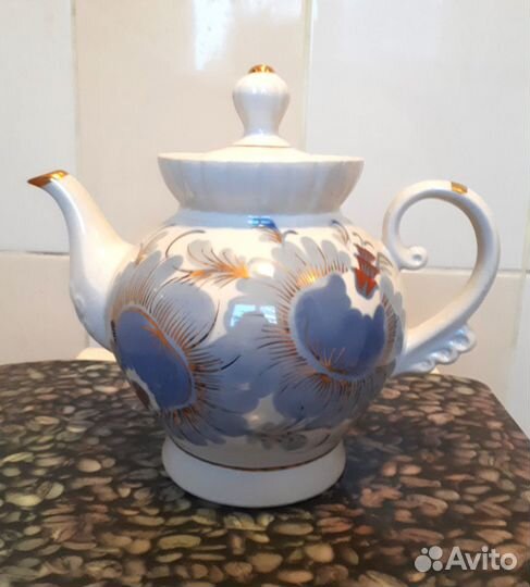 Чайник фарфоровый времён СССР 2л