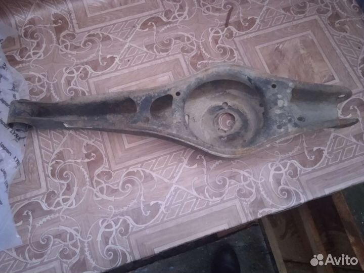 Рычаг задний правый нижний passat b6