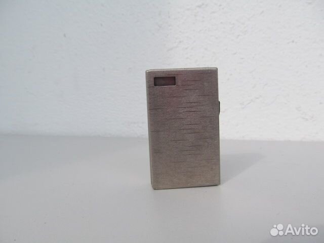 Винтажная зажигалка