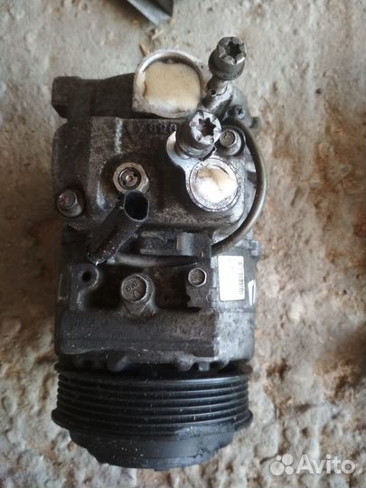 Компрессор кондиционера Mercedes GLK С220 E350