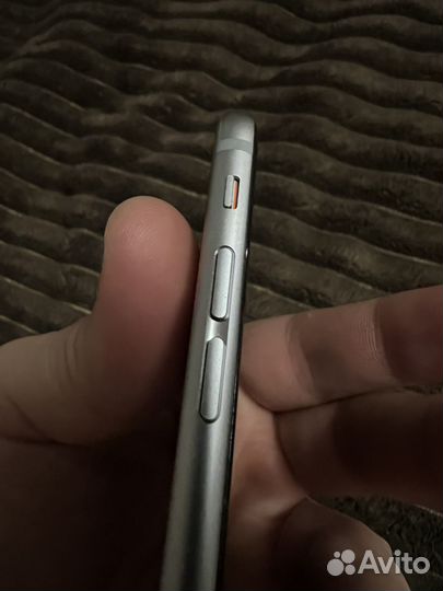 iPhone 6S, 32 ГБ