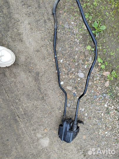 Фильтр паров топлива на Toyota Rav4 ACA31 2azfe