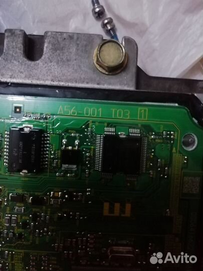 Продам блок управления двигателем Nissan Sunny