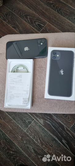 iPhone 11, 64 ГБ