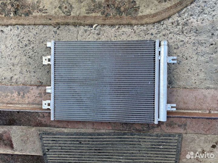 Радиатор кондиционеоа