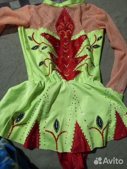 Костюм для фигурного катания 116-122