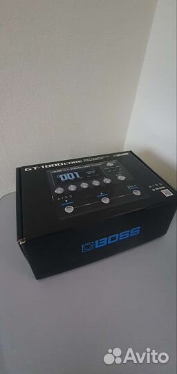 Boss GT1000core, Reloop Mixage